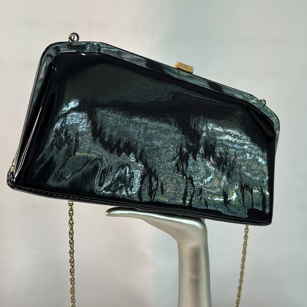 Vintage Elegant Snakeskin and Black Patent Leather Clutch - Picture 4 of 12